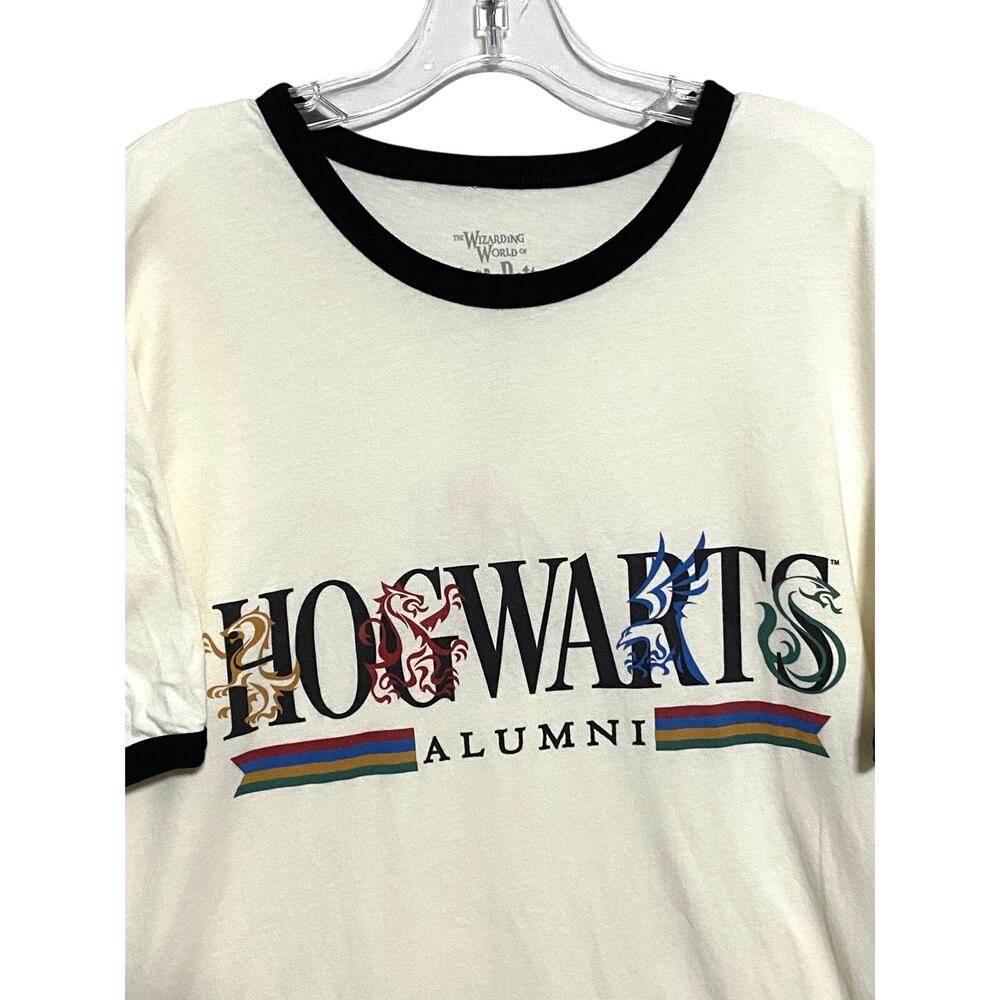 Hogwarts Alumni Shirt Mens XL Wizarding World Of Harry Potter Universal Studios - Picture 2 of 5